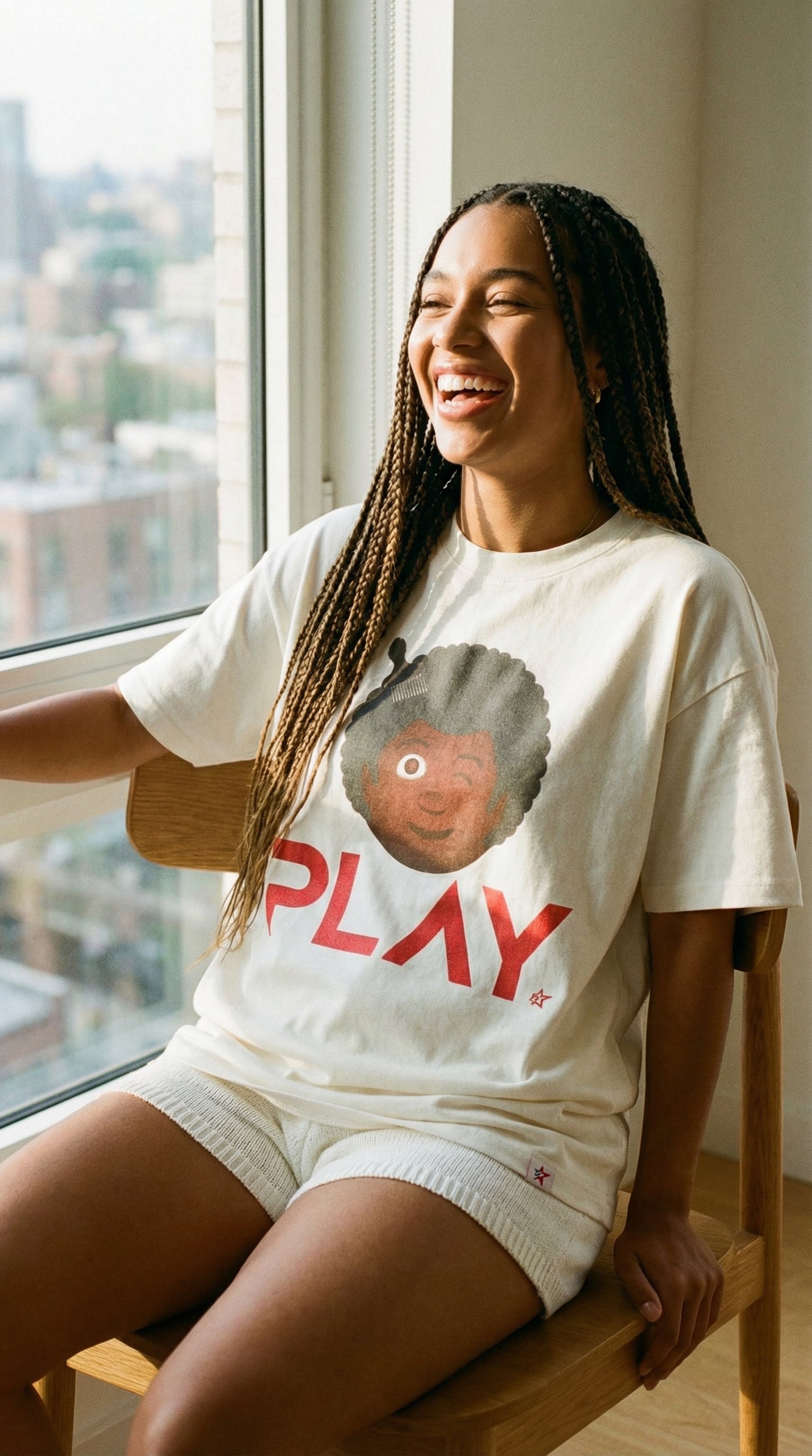 PLAY EMOJI SS TEE